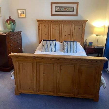 Beautiful Private Room With Kingsize Bed And Large Private En-Suite 彼得伯勒 外观 照片